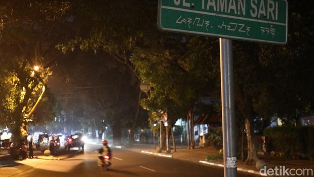 Jalan Tamnasari Bandung.