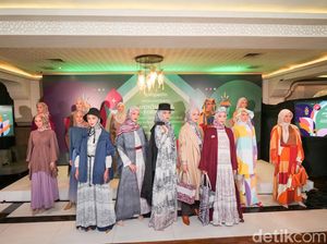 Dewi Sandra Rilis Koleksi Busana dan Hijab Terinspirasi Andalusia, Spanyol