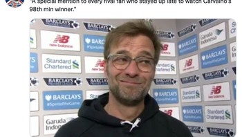 Fergie Time merupakan suatu mitos atau bisa disebut juga sebagai istilah, ketika Manchester United menang dramatis atau samakan kedudukan lolos dari kekalahan di menit atau detik-detik akhir, dengan tambahan waktu yang lama. Foto: Twitter