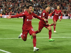 Gol Injury Time Carvalho Bawa Liverpool Kalahkan Newcastle