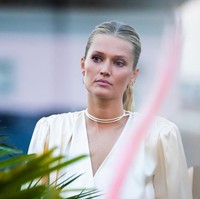Setahun kemudian Leonardo DiCaprio mengencani model Victoria’s Secret, Toni Garrn yang saat itu berusia 20 tahun. Kisah cinta mereka hanya berlangsung selama satu tahun. Foto: dpa/picture alliance via Getty I/picture alliance
