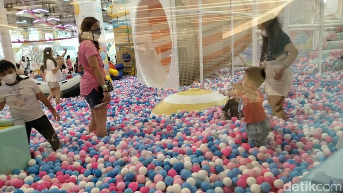 Playtopia, playground diduga tempat cucu Mensos Risma diusir dan disebut didiskriminasi