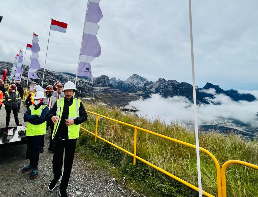 Presiden Joko Widodo (Jokowi) akan melanjutkan agenda hari ketiga kunjungan kerjanya di Provinsi papua, Kamis (1/9/2022). Jokowi dijadwalkan akan meninjau tambang Grasberg milik PT Freeport Indonesia (PTFI). (Dok: Biro Pers Sekretariat Presiden)