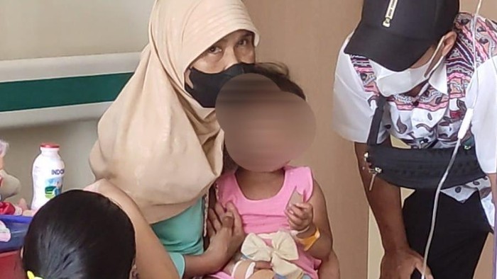 RA, balita korban penganiayaan di Blitar dirawat di RSUD Ngudi Waluyo