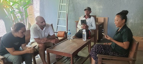 Suasana mediasi Muhammad Ali bule asal Libanon bersama Ni Luh Djelantik dan pemilik kos yang dimaki-maki, Kamis (1/9/2022).