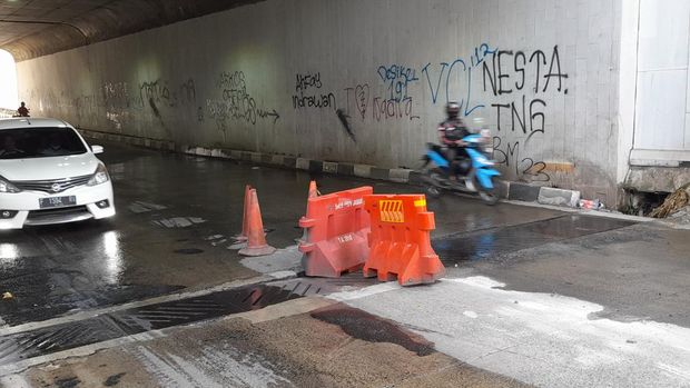 Titik kerusakan baru tutup got di underpass Jl Sholeh Iskandar (Sholis) Kota Bogor.