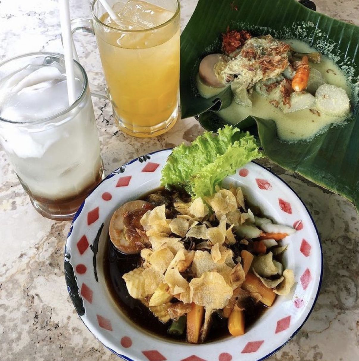 5 Kuliner Enak di Sekitar TPU Jeruk Purut, Ada Sop Daging Legendaris!