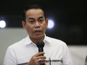Gaya Brigjen Andi Rian Pakai Kemeja Burberry Rp 7 Juta, Jadi Sorotan