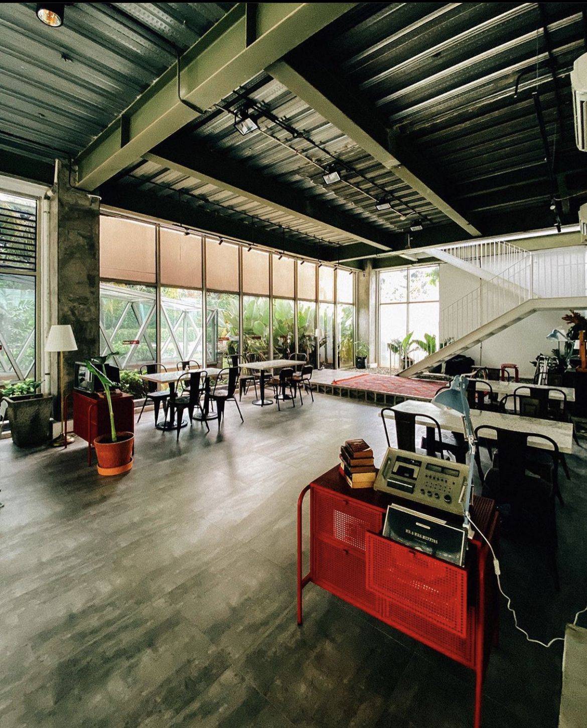 Cewek Mamba! Ini Nih 5 Tempat Ngopi Baru di Bekasi Buat Hangout.