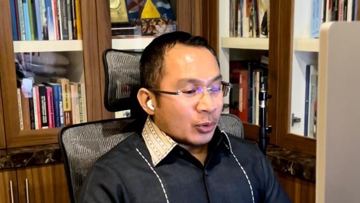 Kamhar Lakumani Demokrat