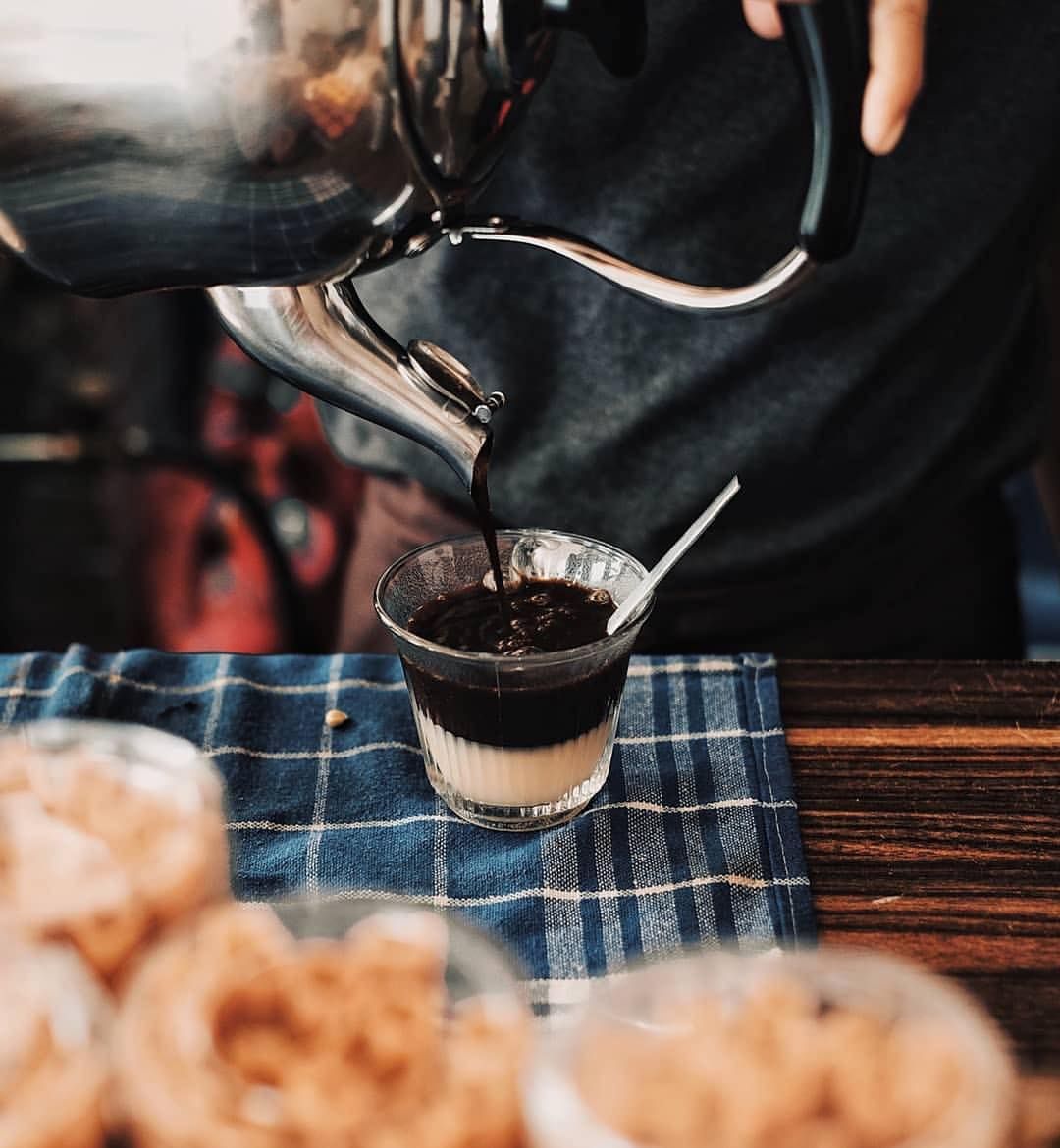 kedai kopi legendaris di Jakarta