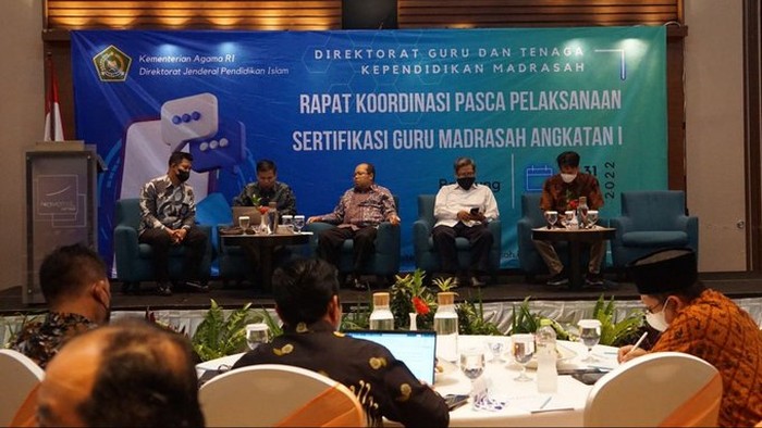 Dalam rapat bersama dengan Panitia Nasional PPG Kemenag diputuskan bahwa sebanyak 32.932 guru dinyatakan lulus Ujian Seleksi Akademik PPG Daljab bagi Guru Madrasah Tahun 2022.