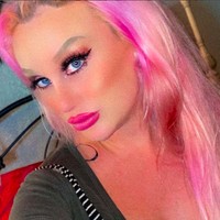 Setidaknya Lexi melakukan sembilan operasi plastik dengan menelan biaya mencapai Rp 2,4 miliar. Foto: dok. Instagram/@lexilucksofficial