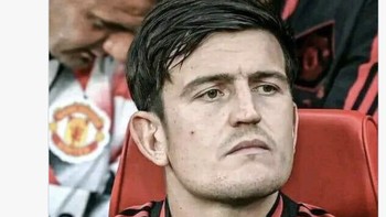 Bahkan, netizen berkelakar kalau terus mencadangkan Maguire, MU bisa buka puasa gelar. Foto: Twitter