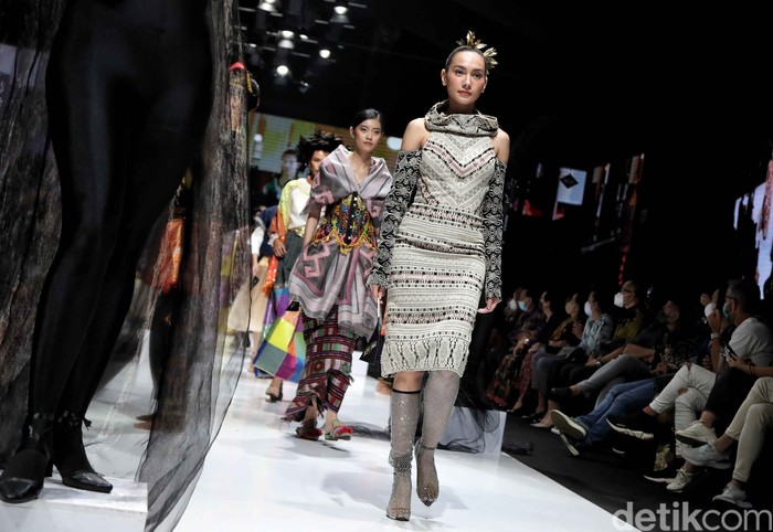 Pembukaan JF3 Fashion Festival 2022 Pembukaan JF3 Fashion Festival 2022