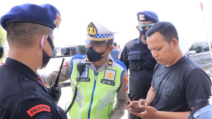 Peringatan 1 Abad perguruan silat PSHT di Kota Madiun
