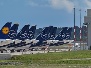 Lufthansa Batalkan 1.300 Penerbangan Imbas Mogok Kerja