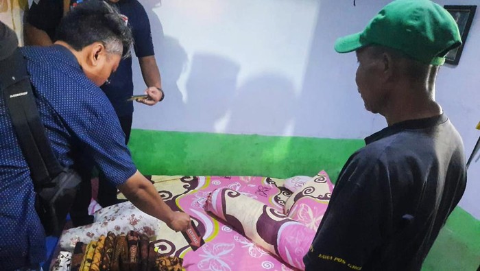 Polisi olah TKP