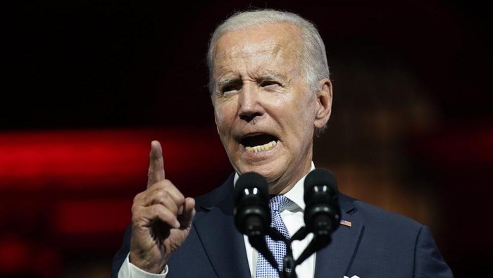Biden Kutuk Kebrutalan Serangan Rudal Rusia ke Ukraina Biden Kutuk Kebrutalan Serangan Rudal Rusia ke Ukraina