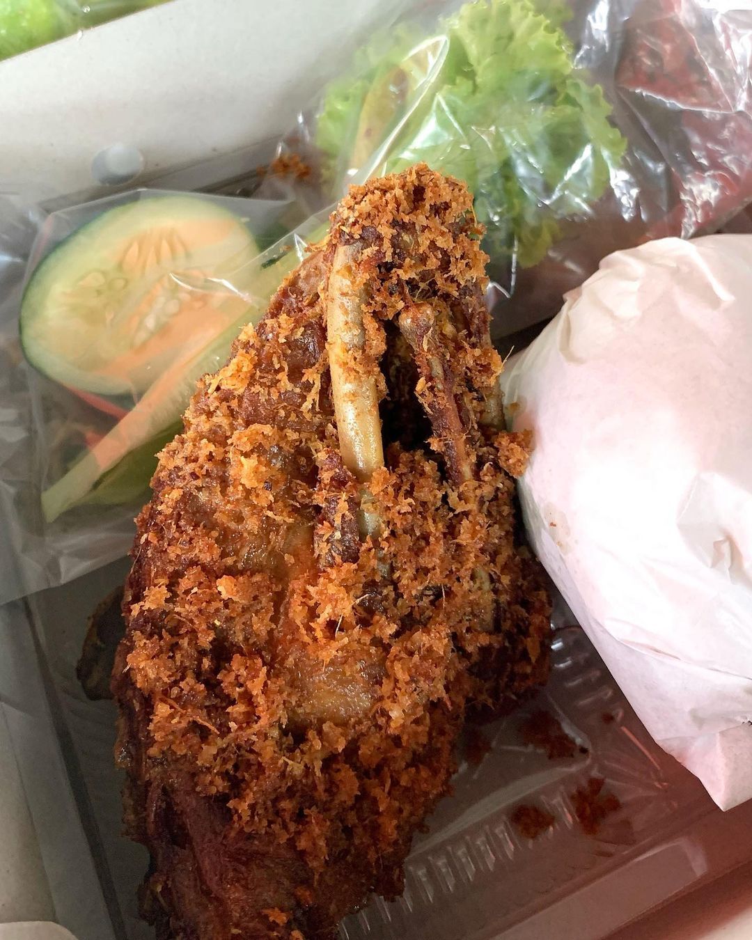 Restoran dekat TPU Karet Bivak