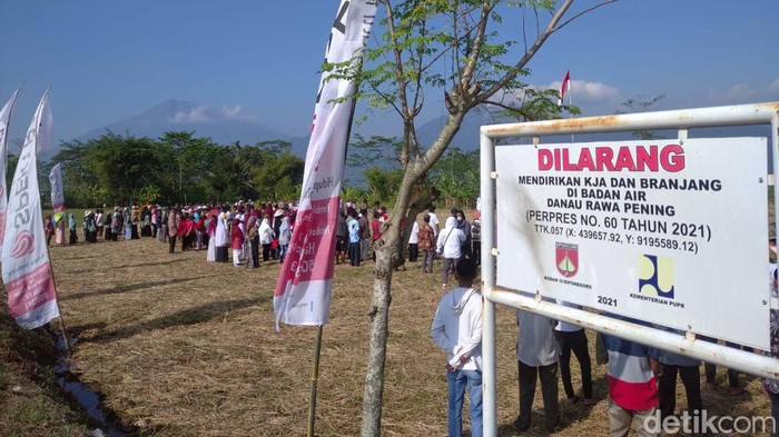 Suasana Rawa Pening, Kabupaten Semarang.