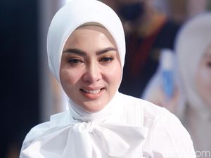 Syahrini Jawab soal Program Bayi Tabung