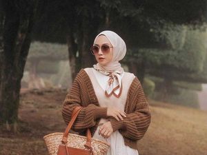5 Cara Merawat Baju Rajut Agar Tidak Melar dan Cepat Rusak