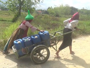 63 Desa di 14 Kecamatan Sampang Madura Krisis Air Bersih