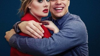Bareng Adele. Foto: Average Rob