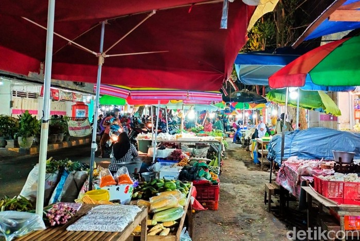 Ilustrasi sembako di pasar Banyuwangi