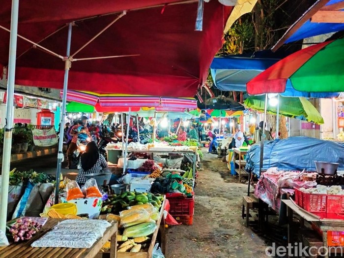 Ilustrasi sembako di pasar Banyuwangi