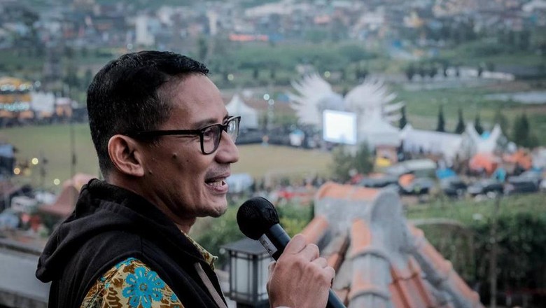 Menparekraf Sandiaga Uno Menparekraf Sandiaga Uno
