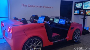 Smart car yang dikembangkan Qualcomm dengan teknologi 5G. Teknologi 5G pada smart car akan membantu navigasi mobil selain juga memberikan layanan hiburan kepada penumpangnya. Foto: Fitraya Ramadhanny/detikcom