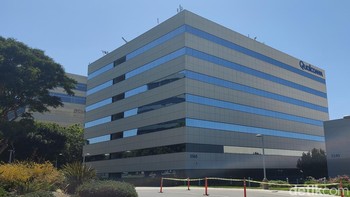 Kantor pusat Qualcomm di San Diego, California, AS. Tanpa Qualcomm, mungkin tidak ada itu yang namanya ponsel. Chip yang mereka bikin melahirkan teknologi 2G sampai 5G yang kita kenal sekarang. Foto: Fitraya Ramadhanny/detikcom