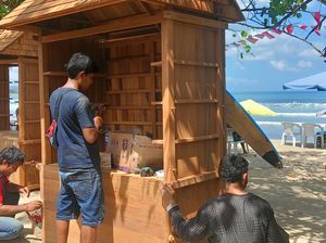 Rombong Kayu Asli Kaltim Percantik Pantai Kuta