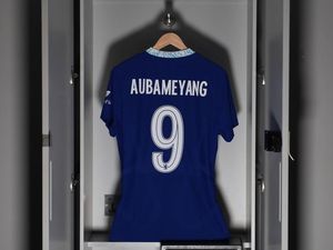 9 Pesepakbola Korban Kutukan Nomor 9 di Chelsea