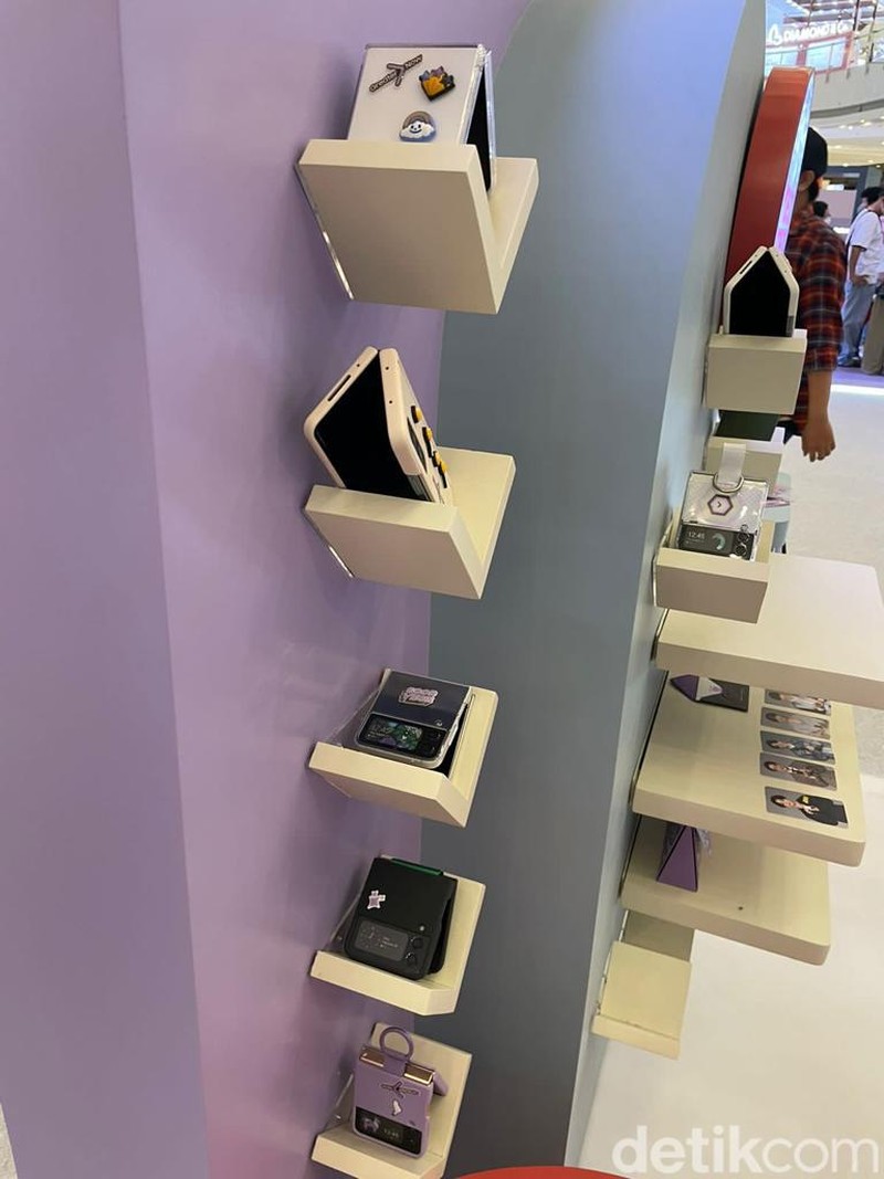 Samsung Galaxy Z Fold 4