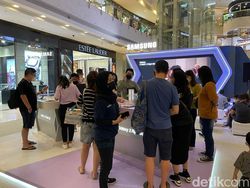 Keriuhan Penjualan Perdana Galaxy Z Fold 4 dan Flip 4