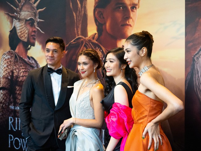Menandai perilisan The Lord of the Rings: The Rings of Power, Prime Video menggelar gala premier di Flower Dome, Singapura, pada Kamis (1/9/2022). Hadir di acara tersebut sekitar 200 tamu yang kebanyakan adalah para selebriti dari negara-negara di Asia Tenggara, termasuk Indonesia. (Foto: Dok. Prime Video)