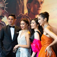 Menandai perilisan The Lord of the Rings: The Rings of Power, Prime Video menggelar gala premier di Flower Dome, Singapura, pada Kamis (1/9/2022). Hadir di acara tersebut sekitar 200 tamu yang kebanyakan adalah para selebriti dari negara-negara di Asia Tenggara, termasuk Indonesia. (Foto: Dok. Prime Video)