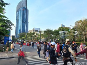 Sabtu Sore, Citayam Fashion Week Masih Ramai Digandrungi