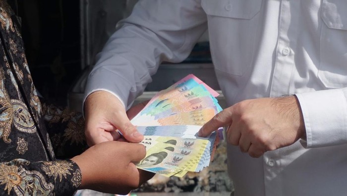 Uang Rupiah baru disebar di Pulau Sebatik