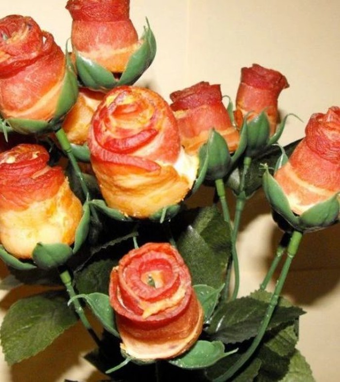 Cantik! 10 Makanan Ini Diubah Bentuknya Jadi Bunga Mawar Cantik! 10 Makanan Ini Diubah Bentuknya Jadi Bunga Mawar.