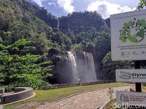 Curug Sodong di Area Geopark Ciletuh Sukabumi Resmi Dibuka