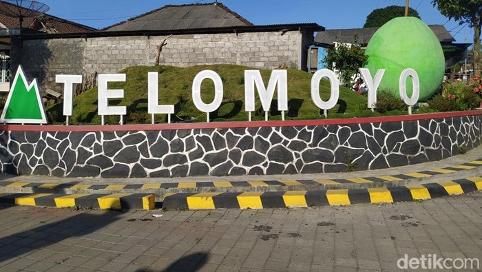 Gunung Telomoyo, Magelang, Minggu (4/9/2022).