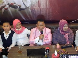 Hotman Paris Pertanyakan Surat Kematian Santri Gontor yang Diduga Dianiaya