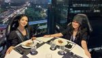 Intip Momen Siva Aprilia Model dan DJ Cantik Saat Nongkrong di Kafe