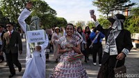 Dengan menjaga bumi, alam akan tetap melindungi kita. Gimana detikers menurut Anda?