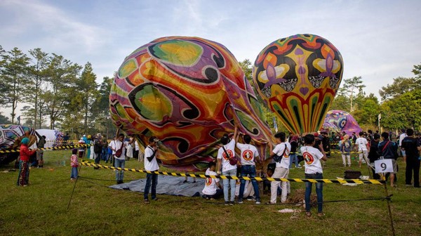 Meriah Festival Balon Udara Di Wonosobo Begini Potretnya