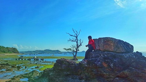 Salah satu spot foto yang cantik di Pantai Teluk Awang Lombok Tengah